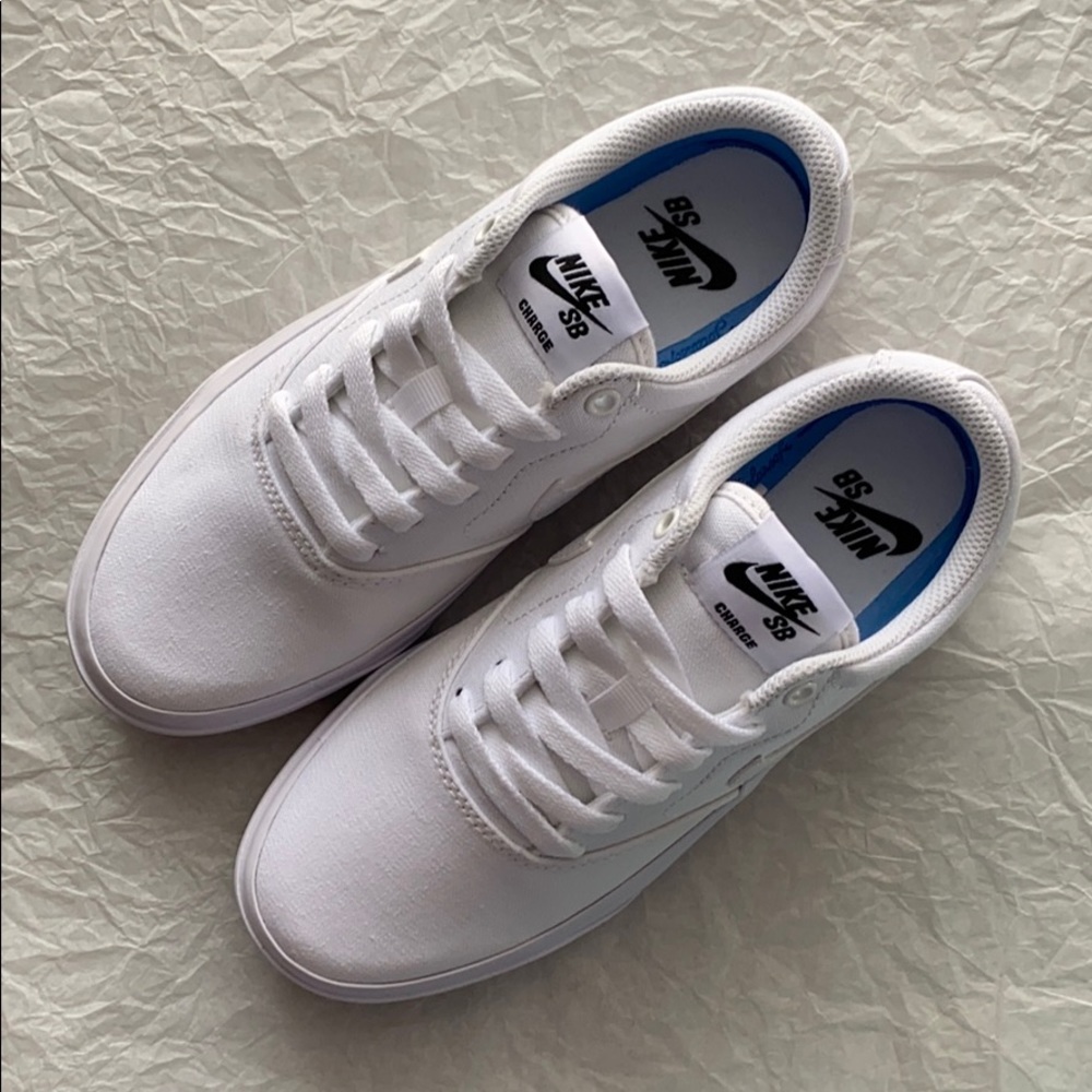 NWT Nike SB charge triple white - Picture 8 of 10